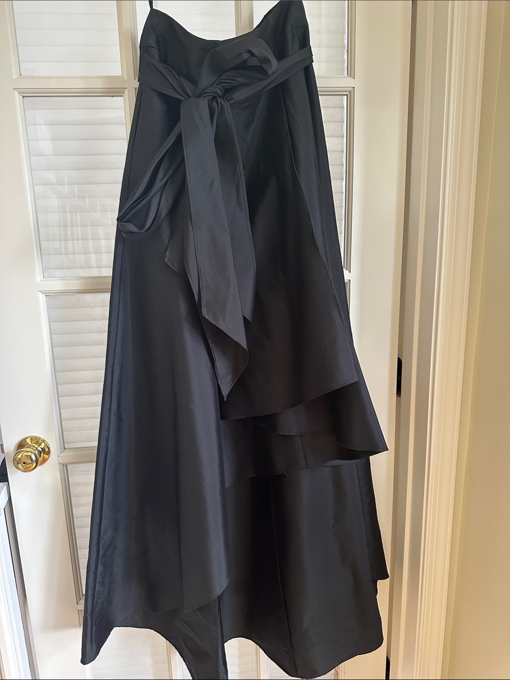 Adrianna Papell high/low black full skirt